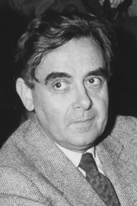 Фото  (Bernard Pivot)