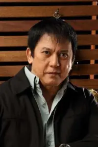 Фото  (Phillip Salvador)