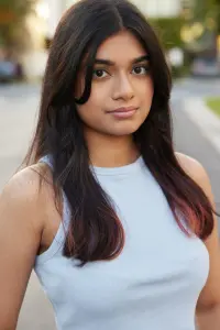 Фото  (Rafiah Shiraz)
