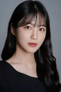 Фото  (Shin Ye-eun)