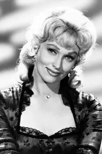 Фото Карен Стіл (Karen Steele)