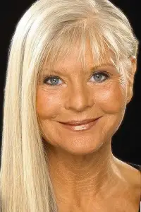 Фото  (Lone Hertz)