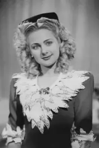 Фото  (Yvonne Bastien)