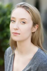 Фото  (Lily Loveless)