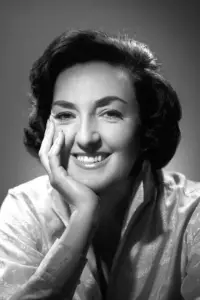 Фото  (Yvette Brind