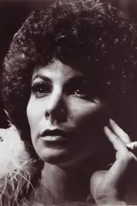 Фото  (Juno Dawson)