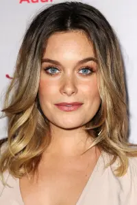 Фото  (Rachel Keller)