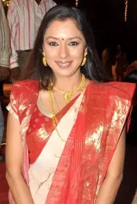 Фото  (Rupali Ganguly)