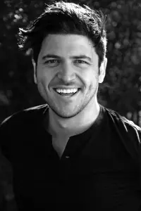 Фото  (Olan Rogers)