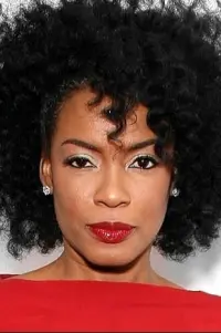 Фото Аунжаню Елліс-Тейлор (Aunjanue Ellis-Taylor)