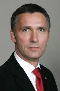 Фото  (Jens Stoltenberg)
