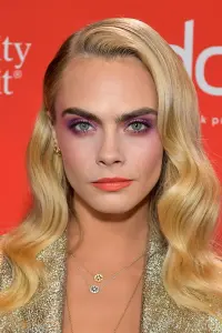 Фото Кара Делевінь (Cara Delevingne)