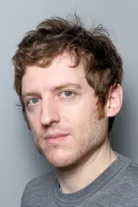 Фото  (Elis James)