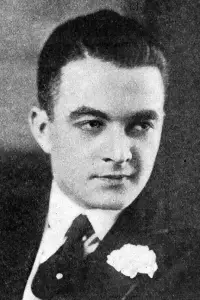 Фото  (Rudolph Cameron)