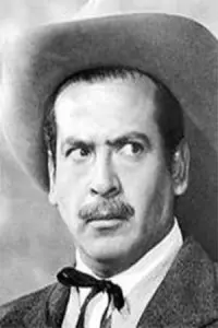 Фото  (Luis Aragón)