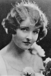 Фото  (Gladys McConnell)