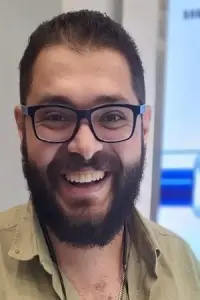 Фото  (John Bagoush)