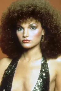 Фото Мері Елізабет Мастрантоніо (Mary Elizabeth Mastrantonio)