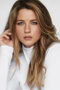 Фото  (Danielle Stratton)