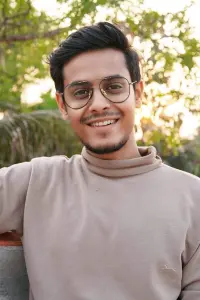 Фото  (Kiran Dutta)