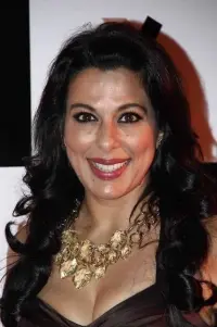 Фото  (Pooja Bedi)