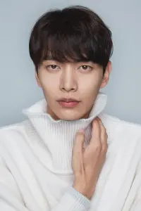 Фото Лі Мін Кі (Lee Min-ki)
