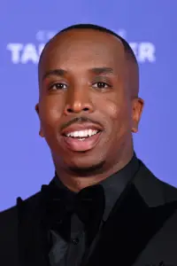 Фото  (Kiell Smith-Bynoe) #510885