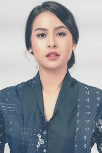 Фото  (Maudy Ayunda)
