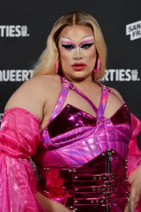 Фото  (Salina EsTitties) #502350