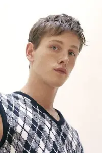 Фото Гарріс Дікінсон (Harris Dickinson) #327955