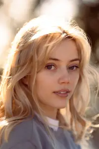 Фото Ґрейс Ван Дін (Grace Van Dien) #329897