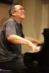 Фото  (Fumio Itabashi)