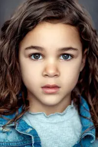 Фото  (Priya-Rose Brookwell)