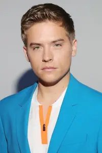 Фото Ділан Спроус (Dylan Sprouse)