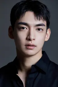 Фото  (Kim Bum-joong)