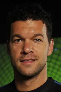 Фото  (Michael Ballack)