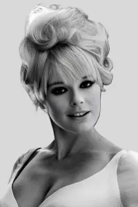 Фото Ельке Зоммер (Elke Sommer)