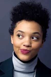 Фото Кірсі Клемонс (Kiersey Clemons)