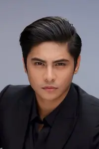 Фото Кіко Естрада (Kiko Estrada)