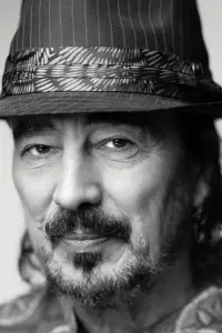 Фото  (Didier Roustan)