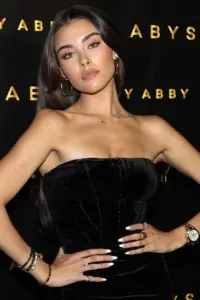 Фото Пиво Медісон (Madison Beer)