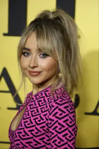 Фото Сабріна Карпентер (Sabrina Carpenter)