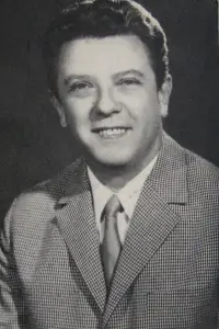 Фото  (Temistocle Popa)