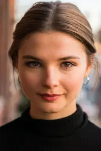 Фото Стефані Скотт (Stefanie Scott)