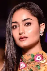 Фото  (Tridha Choudhury)
