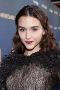 Фото Квінн Шепард (Quinn Shephard)