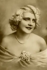 Фото  (Camilla von Hollay)