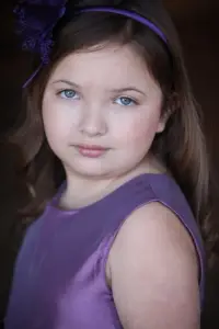 Фото  (Megan Ely)