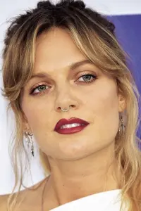 Фото  (Tove Lo)