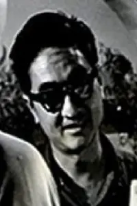 Фото  (Sit Kwan)